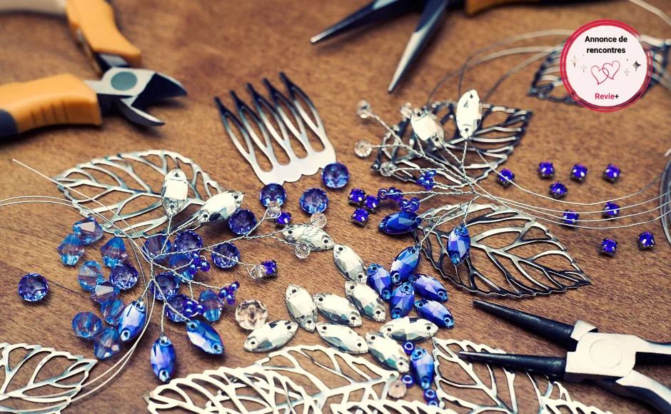 Des bijoux posés sur la table à Liévin 💍✨